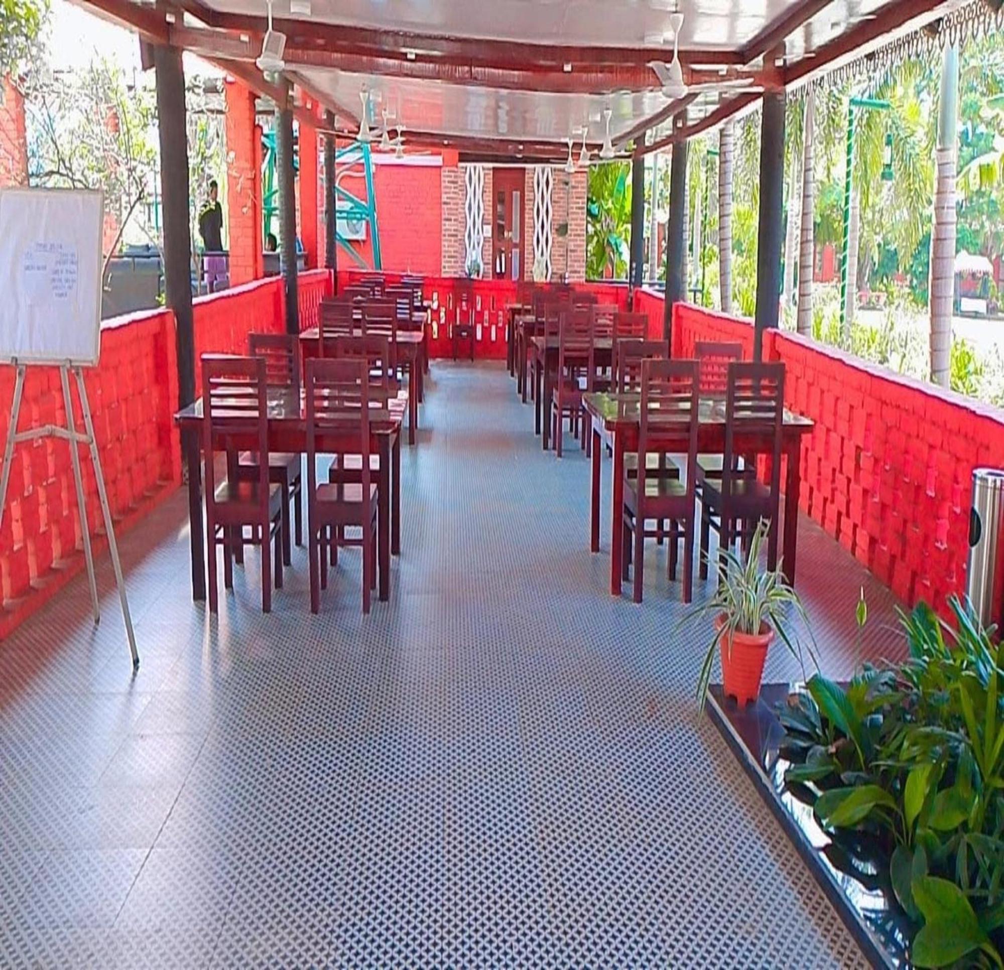 Green Point - Hotels And Resorts In Angul Экстерьер фото