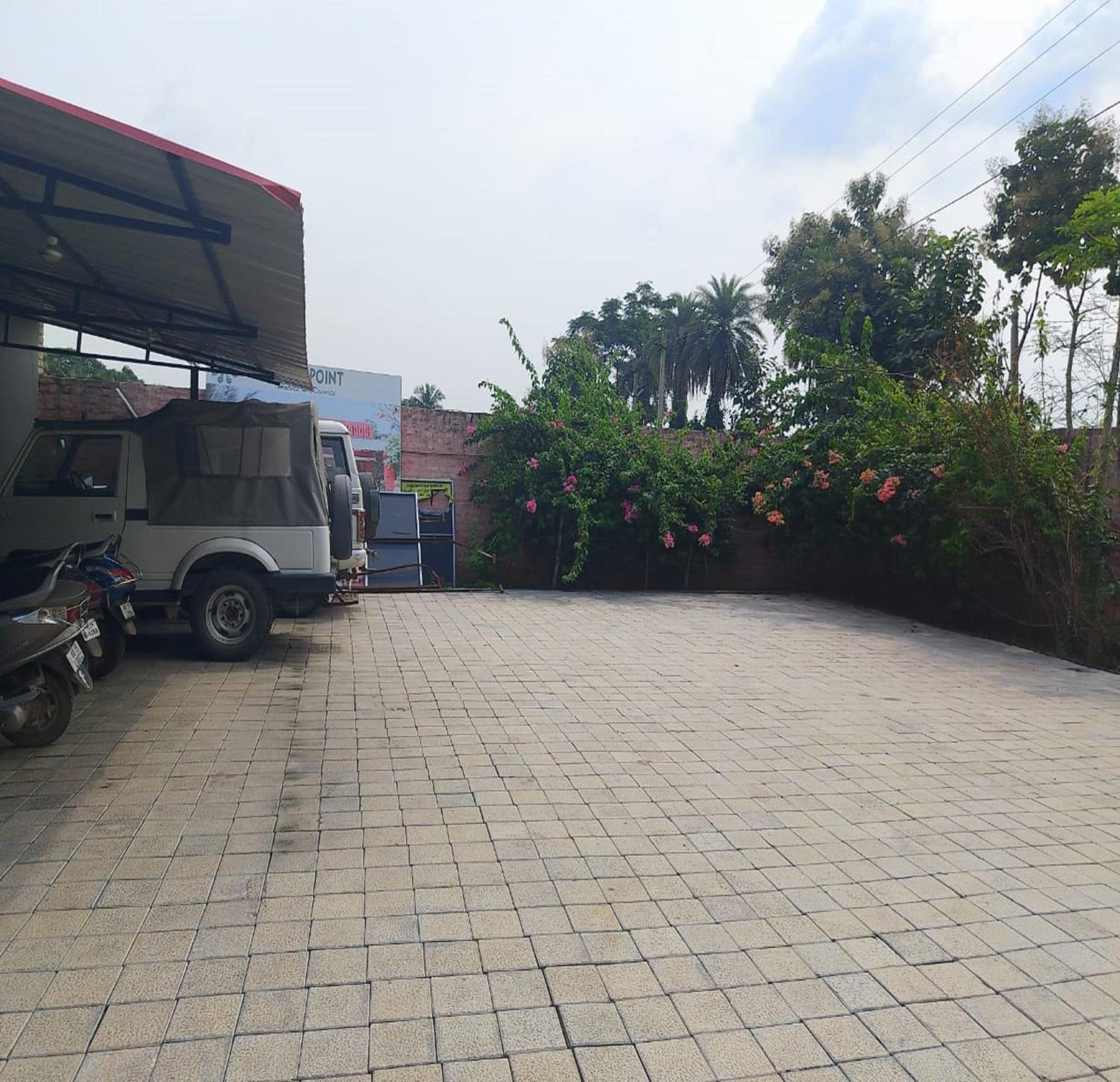 Green Point - Hotels And Resorts In Angul Экстерьер фото